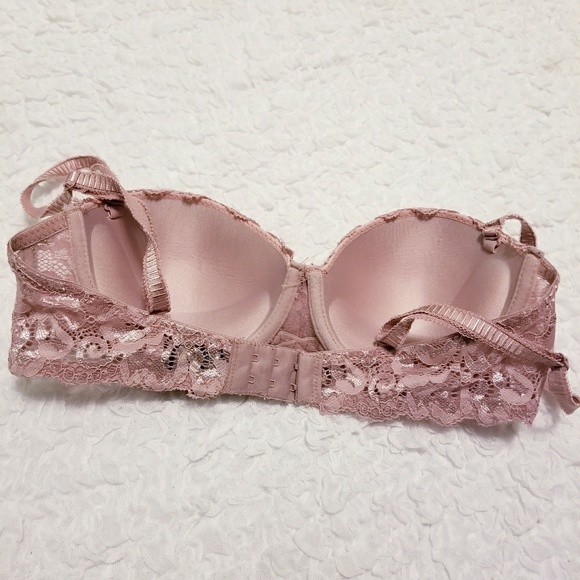 34 C Pink Lace Bra by Marilyn Monroe - Picture 2 of 6